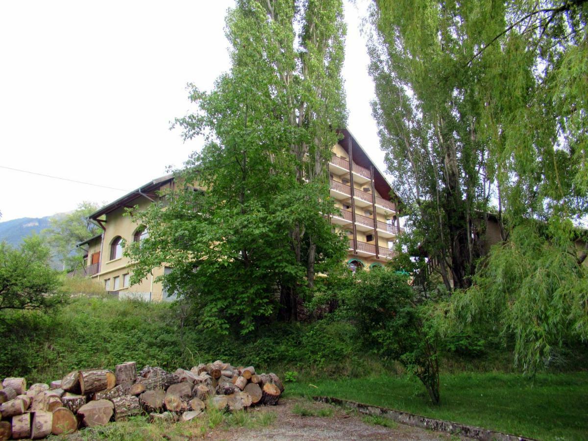 Hotel Les Barnieres Guillestre Esterno foto